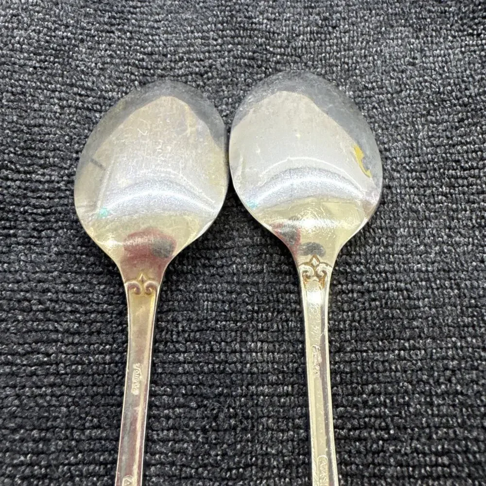 2 AMSILCO World Tableware Coquille Stainless Steel Flatware Teaspoons 6 1/4